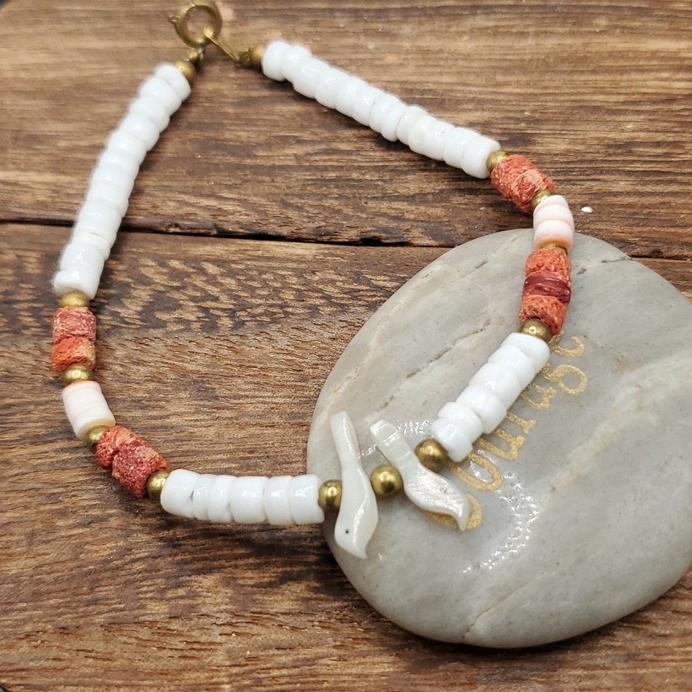 B2905 heishi fetish mother‎ of pearl bracelet